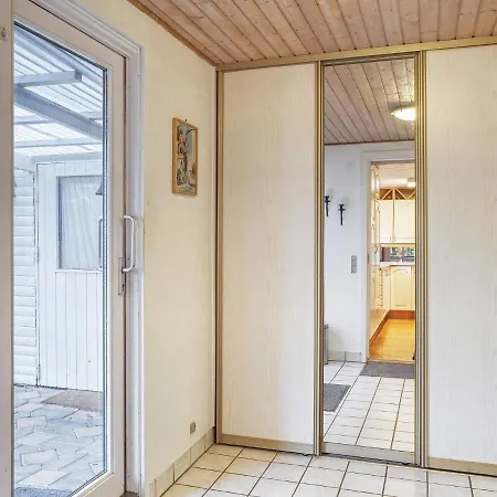 6 Person In Dannemare * Nakskov