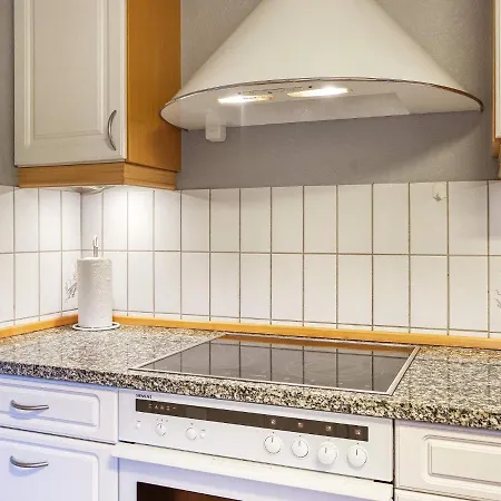 6 Person In Dannemare Nakskov