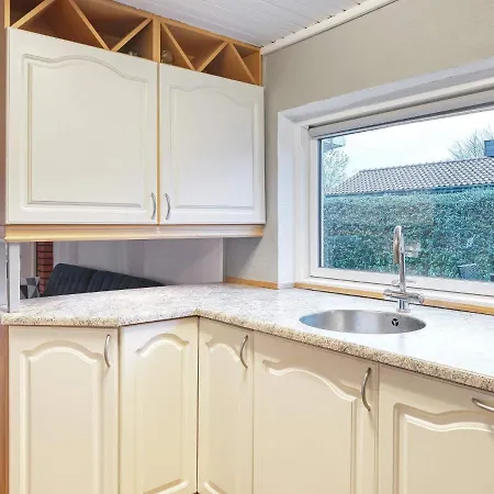 6 Person In Dannemare Nakskov